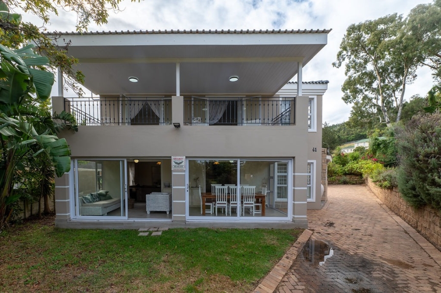 4 Bedroom Property for Sale in Costa Sarda Western Cape